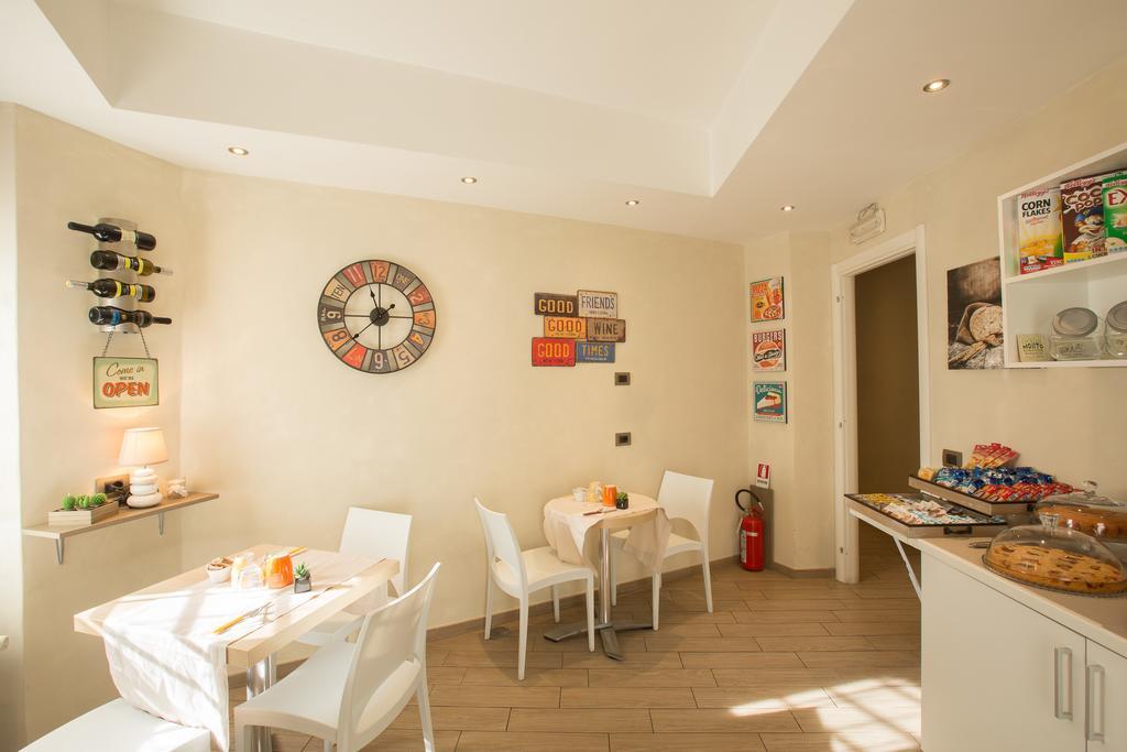 Relais Tiburtina Bed & Breakfast 2*